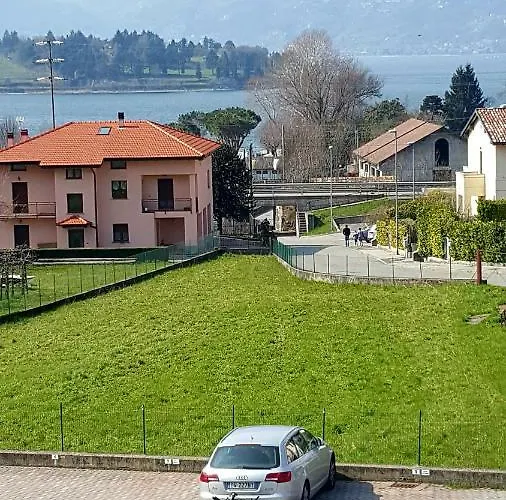 A Due Passi Dalla *