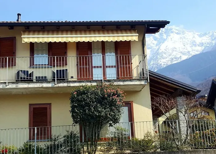 A Due Passi Dalla * 科利科